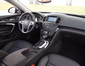 Interior 2011–13 Buick Regal [North America] '2010–13