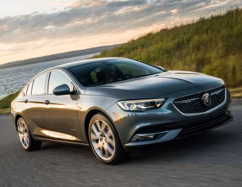 2019–20 Buick Regal Avenir [North America] '2018–20