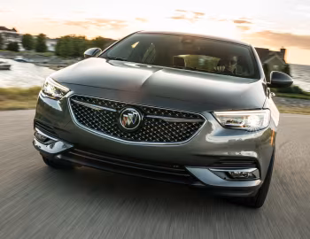 2019–20 Buick Regal Avenir [North America] '2018–20