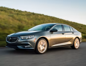 2019–20 Buick Regal Avenir [North America] '2018–20