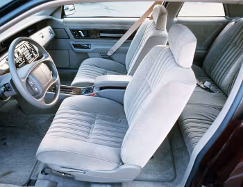 Interior Buick Regal Coupe [EU-spec] '1989–92