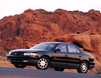 1997–2004 Buick Regal GS [North America] (F69 WD5) '1997–2004