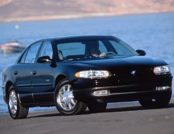 1997–2004 Buick Regal GS [North America] (F69 WD5) '1997–2004