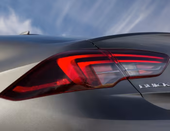 2018–20 Buick Regal Sportback [North America] '2017–20