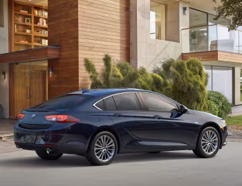 2018–20 Buick Regal Sportback [North America] '2017–20