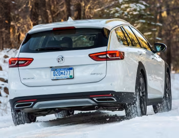 2018–20 Buick Regal TourX [North America] '2017–20