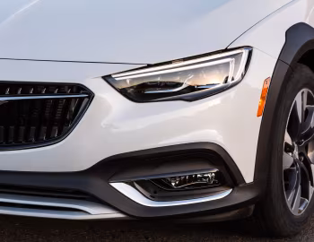 2018–20 Buick Regal TourX [North America] '2017–20