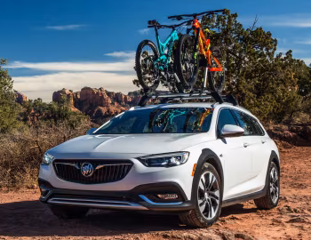 2018–20 Buick Regal TourX [North America] '2017–20