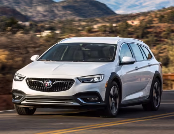 2018–20 Buick Regal TourX [North America] '2017–20