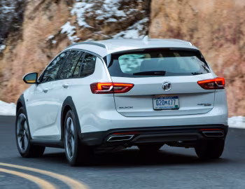 2018–20 Buick Regal TourX [North America] '2017–20