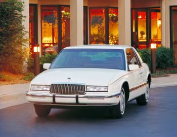 1989 Buick Riviera (EZ1)