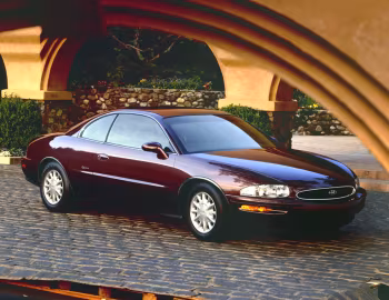 1995 Buick Riviera (D07 GD2)