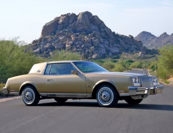 1984 Buick Riviera (4E Z57)