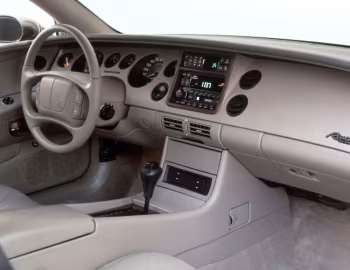 Interior 1996 Buick Riviera (D07 GD2)