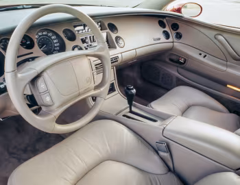 Interior 1995 Buick Riviera (D07 GD2)