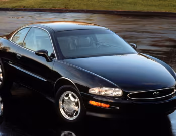 1998 Buick Riviera (D07 GD2)
