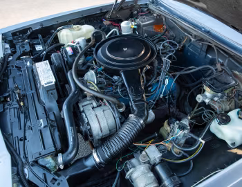 Bajo el capó 1982 Buick Riviera (4E Z57)