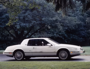 1989 Buick Riviera (EZ1)