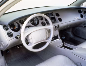 Panel frontal 1995 Buick Riviera (D07 GD2)