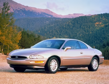 1995 Buick Riviera (D07 GD2)