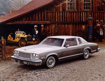 1977 Buick Riviera (4E Z37)