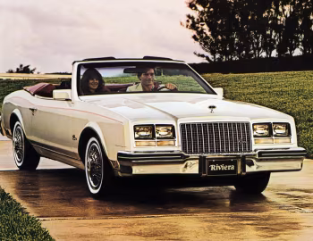 1982–83 Buick Riviera Convertible (4E Z67)