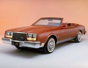 1982–83 Buick Riviera Convertible (4E Z67)