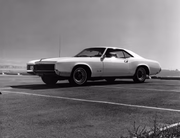 1966 Buick Riviera GS (49487)