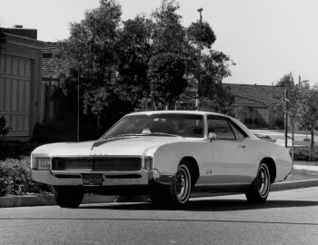 1966 Buick Riviera GS (49487)