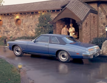 1974 Buick Riviera GS (4EY87)