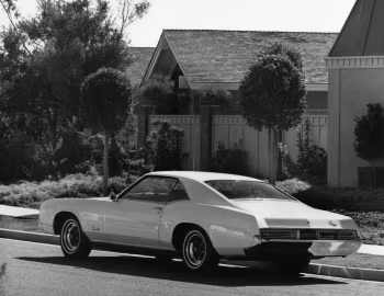 1966 Buick Riviera GS (49487)