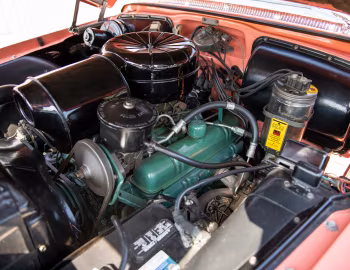 Bajo el capó 1956 Buick Roadmaster Convertible (76C-4767X)