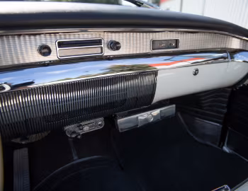 Interior 1956 Buick Roadmaster Convertible (76C-4767X)