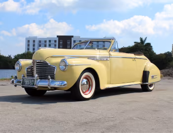 1941 Buick Roadmaster Convertible (76C)