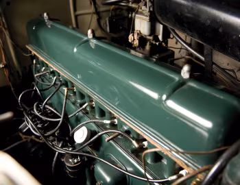 Bajo el capó 1937 Buick Roadmaster Phaeton (80C)
