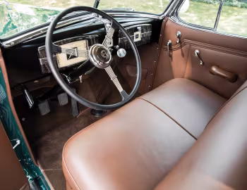 Panel frontal 1936 Buick Roadmaster Convertible Phaeton (80C)