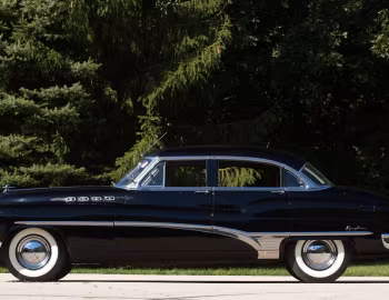 1950 Buick Roadmaster DeLuxe Sedan (72R-4719X)