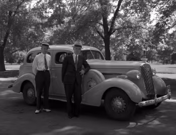 1936 Buick Roadmaster Sedan (81)