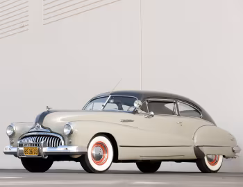 1947 Buick Roadmaster Sedanet (76S-4707)