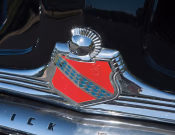 1946 Buick Roadmaster Sedanet (76S-4707)