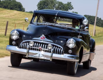 1946 Buick Roadmaster Sedanet (76S-4707)