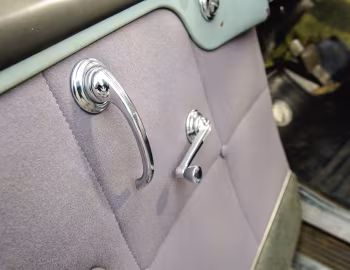 Interior 1948 Buick Roadmaster Sedanet (76S-4707)