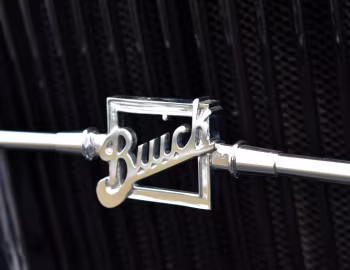 1929 Buick Series 121 Sedan (29-47)