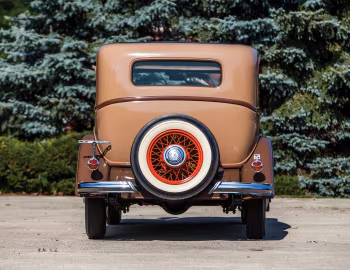 1932 Buick Series 50 Special Sedan (32-57S)