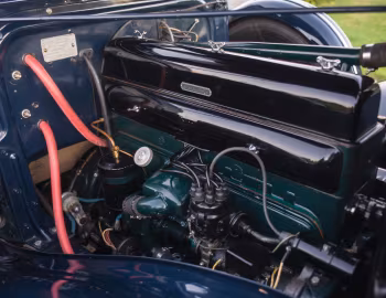 Bajo el capó 1935 Buick Series 60 Sedan (67)