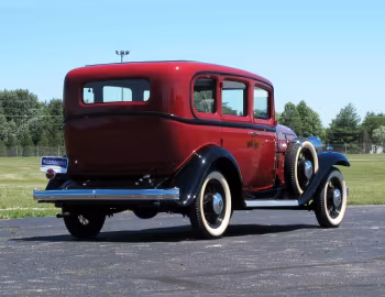 1932 Buick Series 90 5-passenger Sedan (32-97)