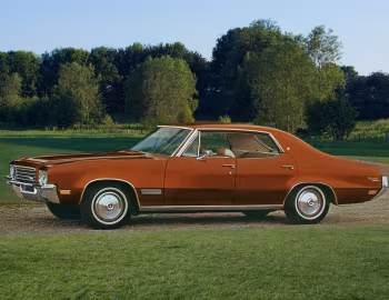 1971 Buick Skylark Custom 4-door Hardtop (44439)