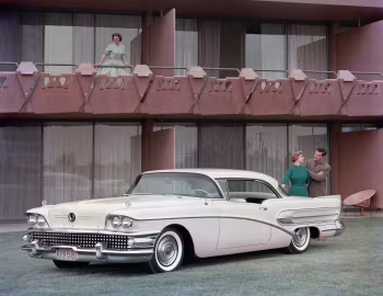 1958 Buick Special 2-door Riviera (46R-4437)