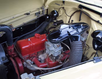 Bajo el capó 1941 Buick Special Convertible (44C)