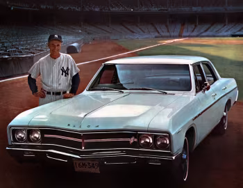 1967 Buick Special Deluxe Sedan (43569/43669)